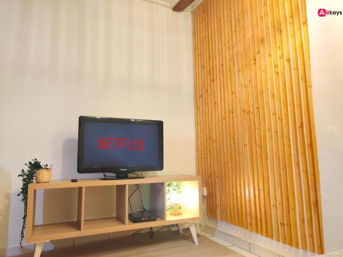 Entre Aix Et Marseille - Petite Maison A Auriol Ngoại thất bức ảnh